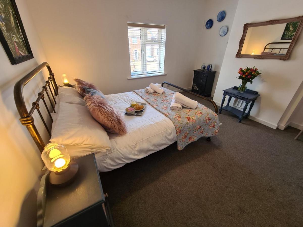 Вилла The Nook Личфилд Экстерьер фото